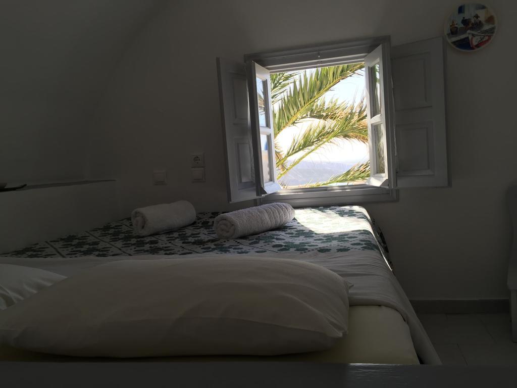 Christos Apartments Oia Luaran gambar
