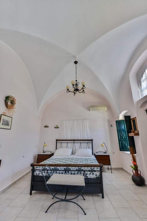 Christos Apartments Oia Luaran gambar