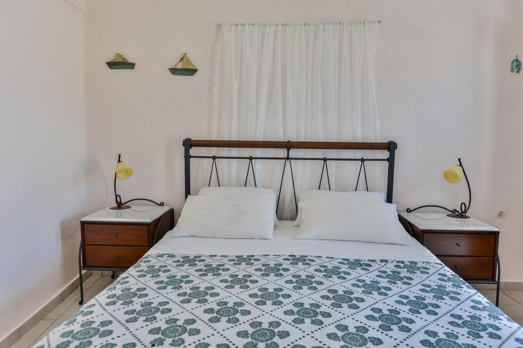Christos Apartments Oia Luaran gambar